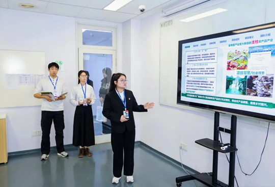 2025年iCAN大賽西北賽區(qū)決賽在西安歐亞學(xué)院圓滿落幕，展現(xiàn)信息電子技術(shù)服務(wù)新活力